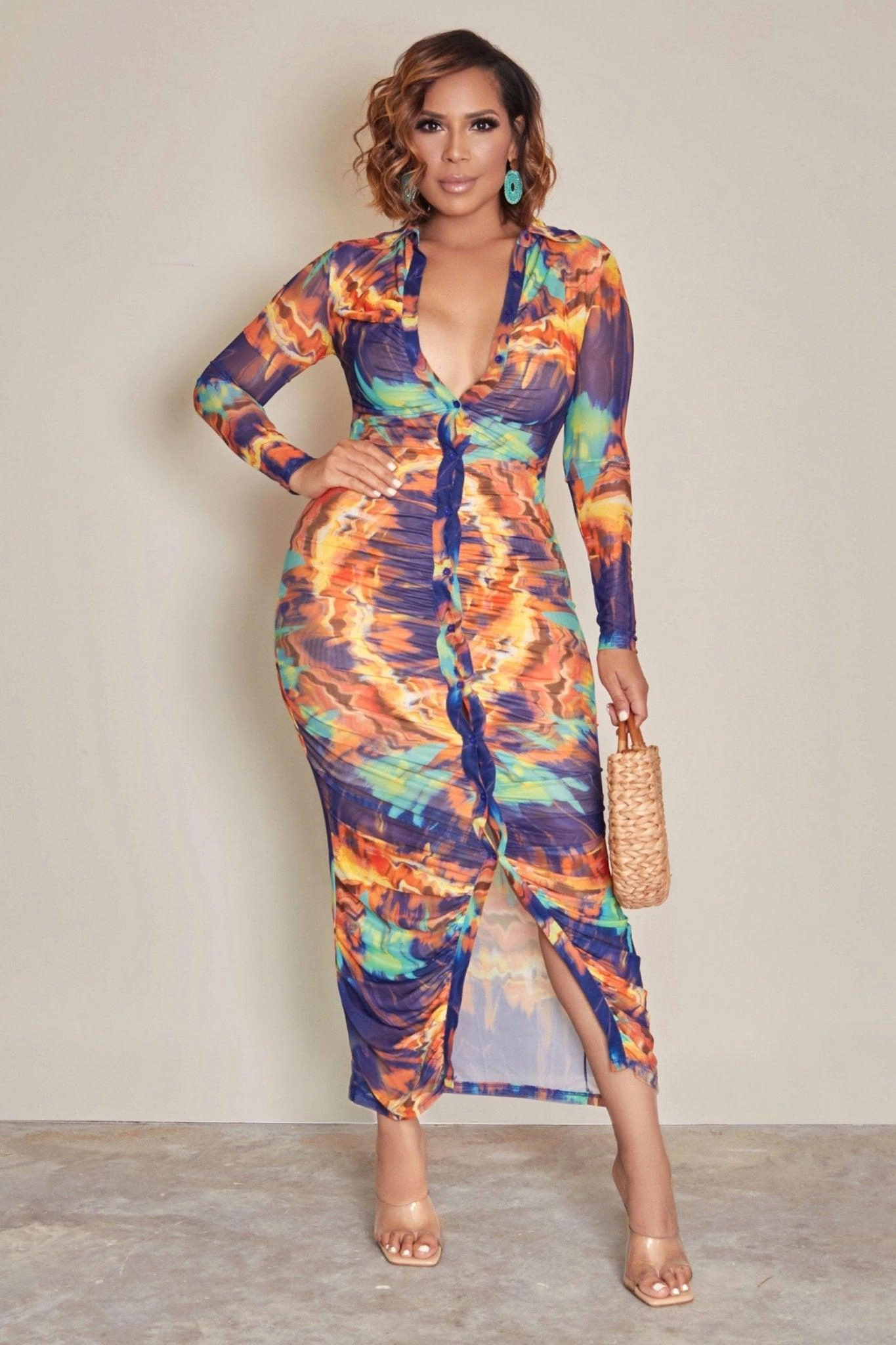 Vestido Bodycon Tie Dye Yanine: ¡Colores de verano vibrantes para un look inolvidable!